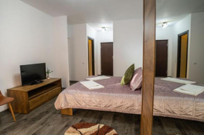 Seasons Primab Studio, Braşov